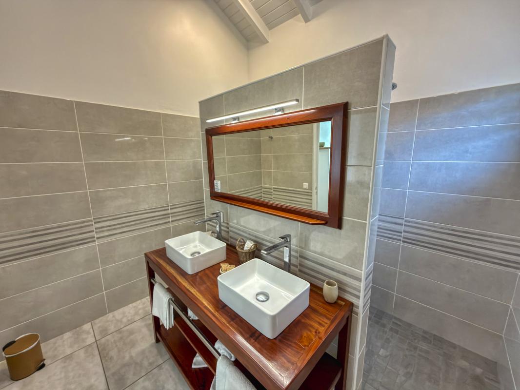 22.Location Villa piscine Saint François Guadeloupe_Suite parentale